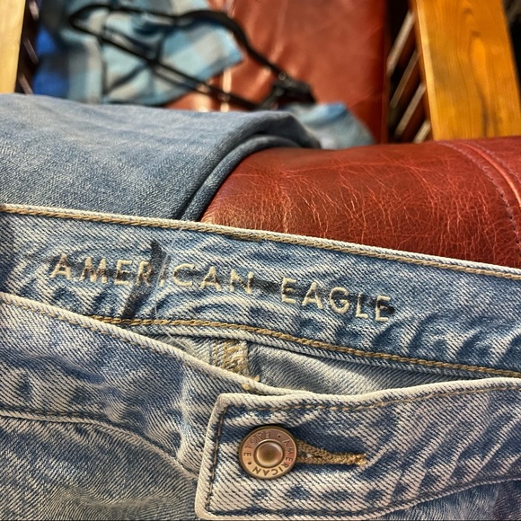 SOLD New American Eagle Plus Size Mom Jeans Size 24 - Picture 8 of 10